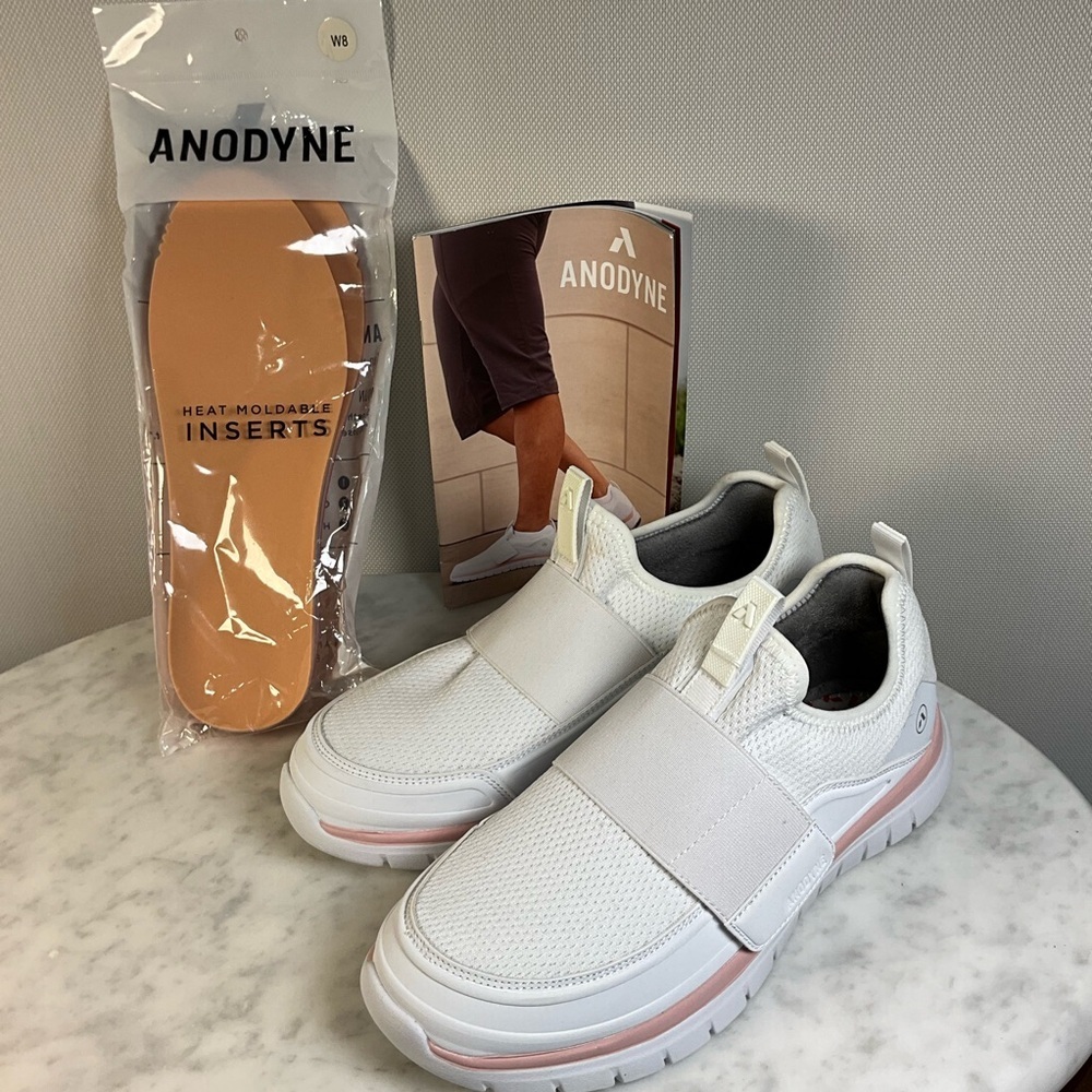 Anodyne Sneaker Size 8 NEW Athletic Sport Sprinter/Sneaker.